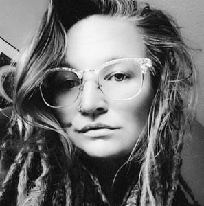 Meet your Posher, Fallyn